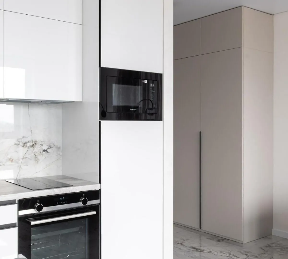 Skyview Luxe Apartment On Sholudenka Street 基輔